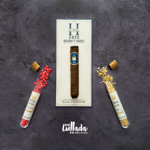 Tubo de tabaco relleno de maní y dulce